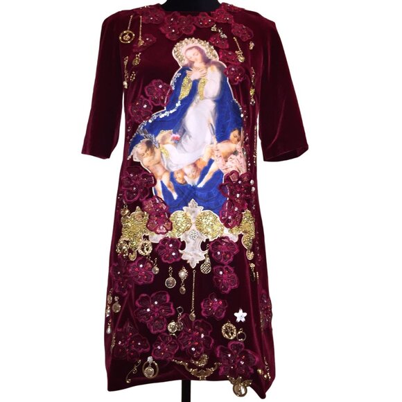 Luxury Designer Runway Embroidery Velvet Beaded Baroque Burgundy Red Gold Dress - Picture 14 of 16